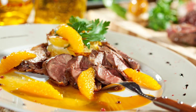 Aiguillettes de canard à l'orange