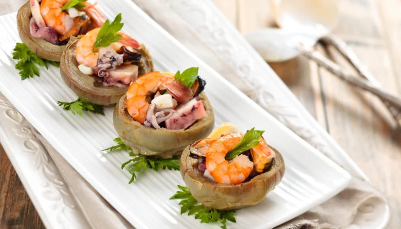 Artichauts aux crevettes