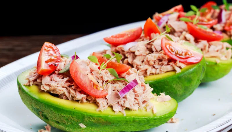 Avocats farcis au thon