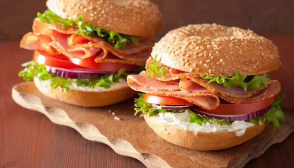 Des recettes de bagels pour des sandwichs gourmands