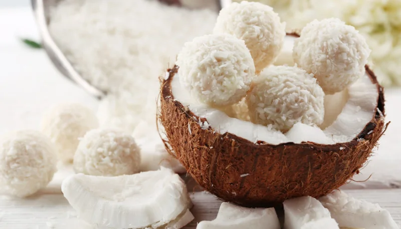 Bouchées de noix de coco sans cuisson
