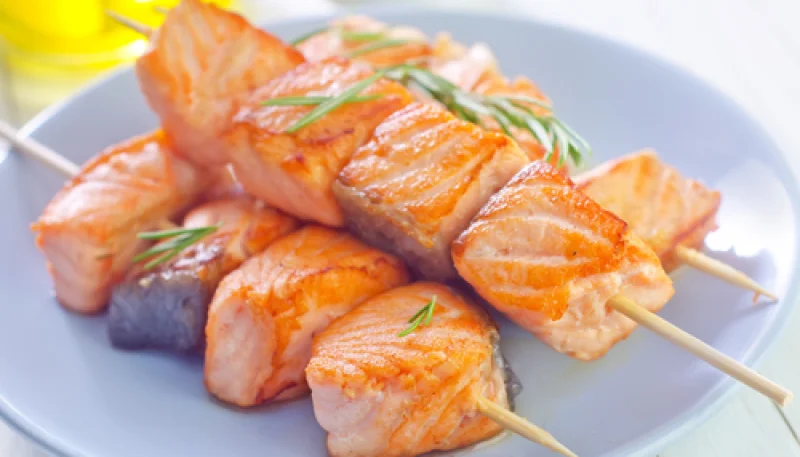 Brochettes de saumon à la plancha