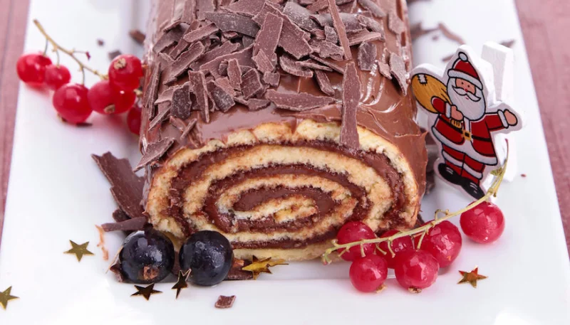 Bûche au chocolat et marrons glacés