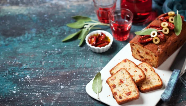 Cake salé : un apéritif convivial à partager