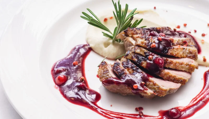 Canard aux cerises et aux pistaches façon tajine