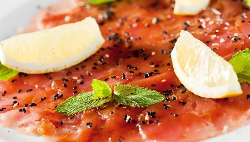 Carpaccio de thon frais