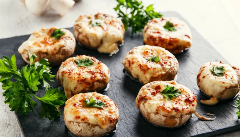 Champignons farcis ail et fines herbes