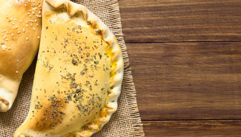 Chaussons au fromage frais et au cumin