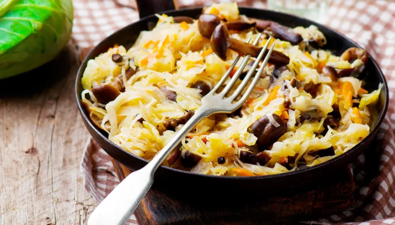 Chou aux champignons séchés à la polonaise