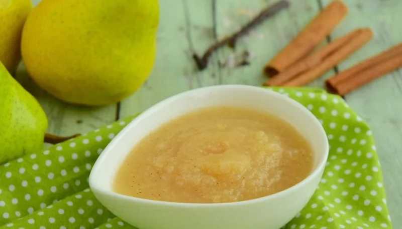 Compote de poires à la cannelle