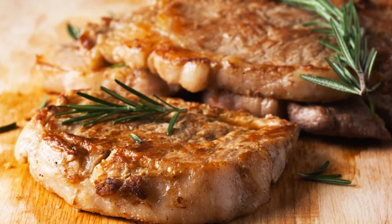 Côtes de porc en papillote