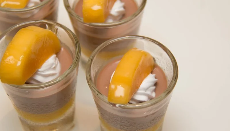 Coupes chocolat mangue passion