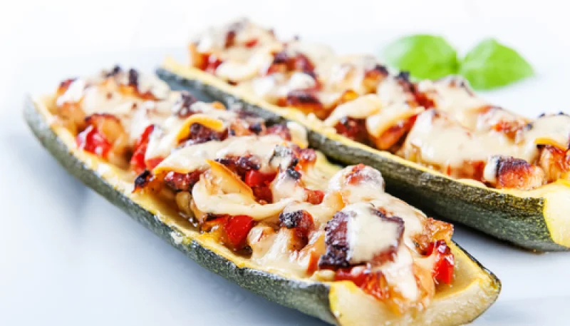 Courgettes farcies au poulet