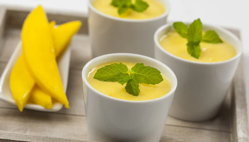 Crème de mangue au lait de coco