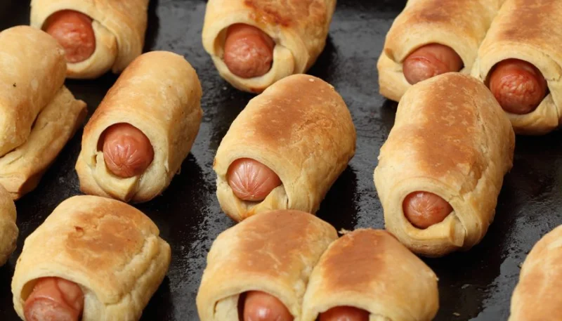 Feuilletés à la saucisse