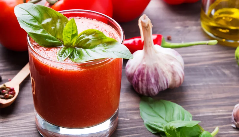 Gaspacho de poivron et piment d'Espelette