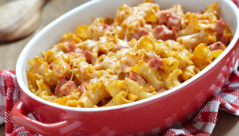 Gratin de macaronis aux lardons