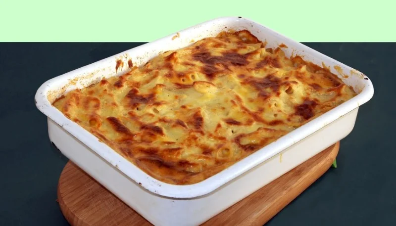 Gratin de pommes de terre, pleurotes et cheddar
