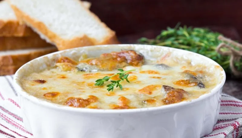 Gratin de poulet et poireaux