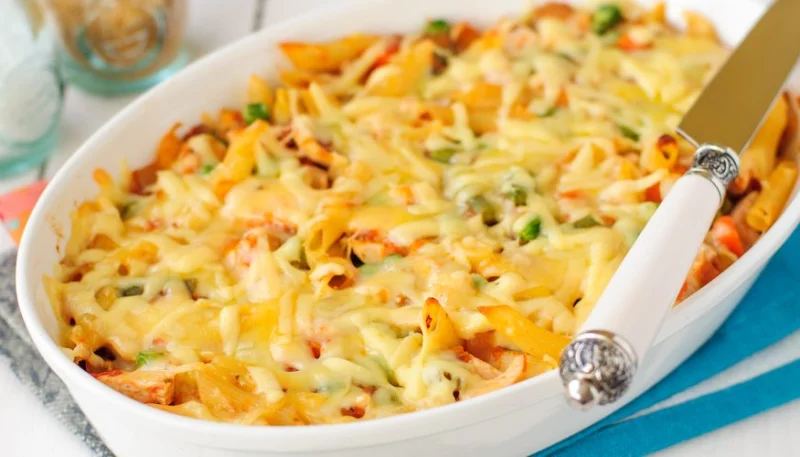 Gratin de risoni aux poivrons et courgettes