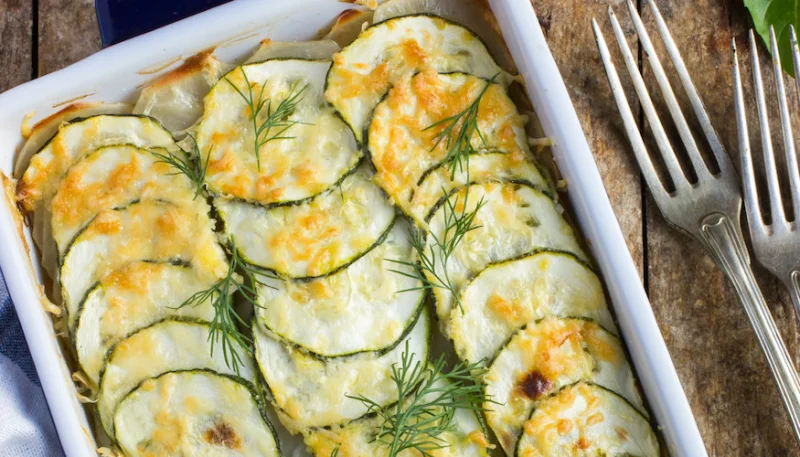 Gratin de courgettes, carottes et lardons