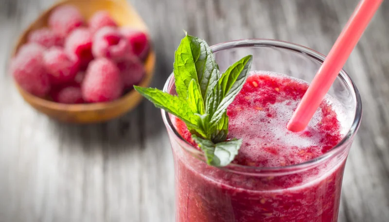 Jus de pamplemousse et fruits rouges