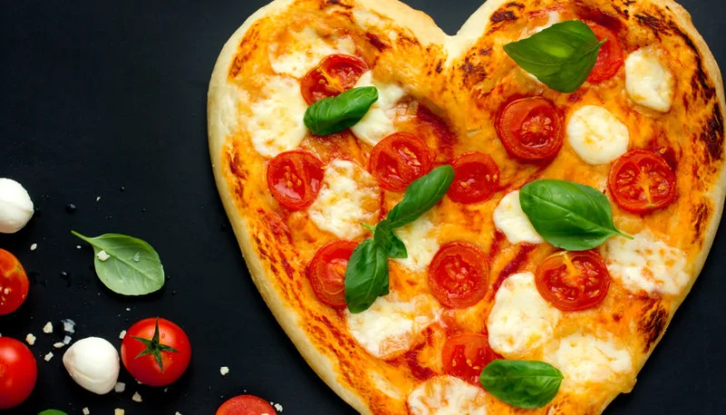 Love pizza