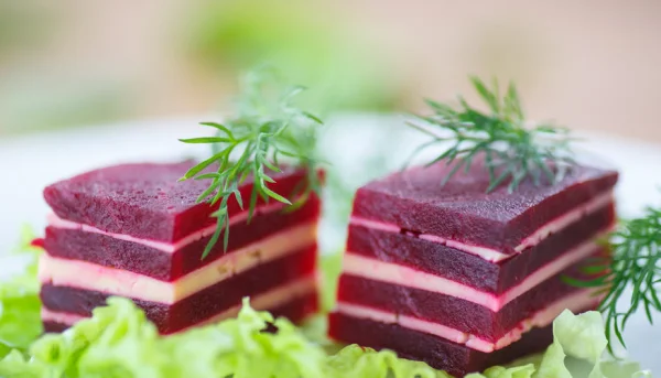 Millefeuille de betterave et emmental