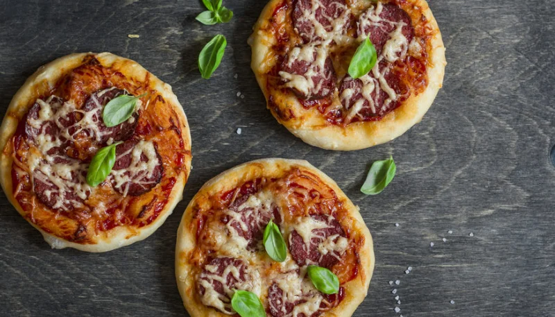 Mini-pizzas au confit de canard