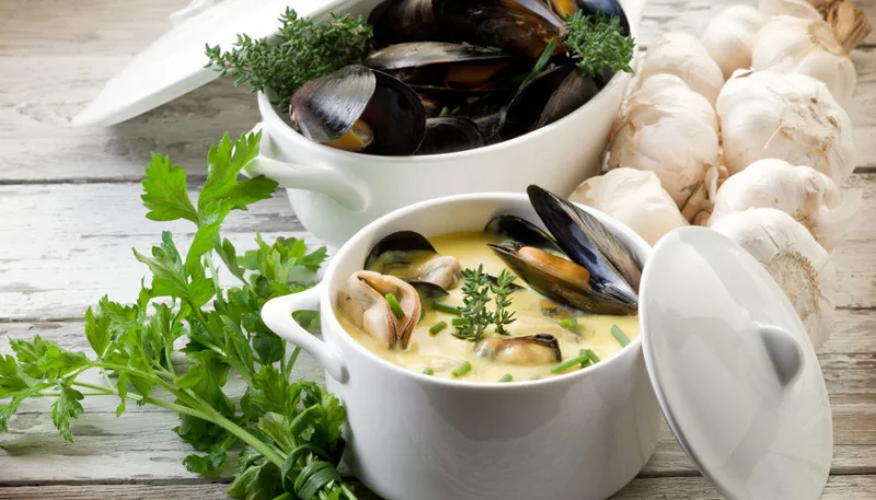 Moules à la crème et à l'ail