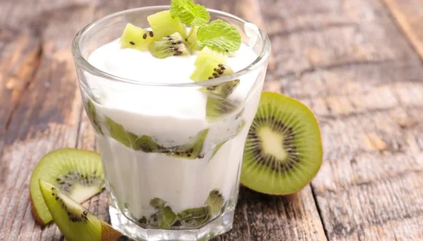 Mousse de fromage blanc au kiwi