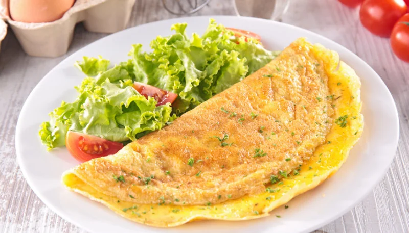 Omelette au roquefort et aux noix