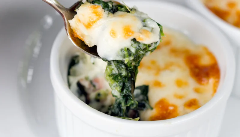 Petits gratins d'épinards à la béchamel