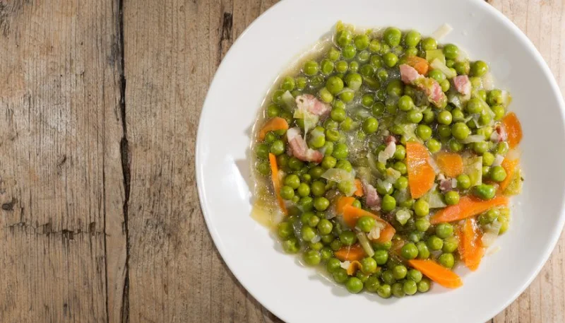 Petits pois et carottes