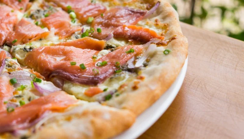 Pizza au saumon
