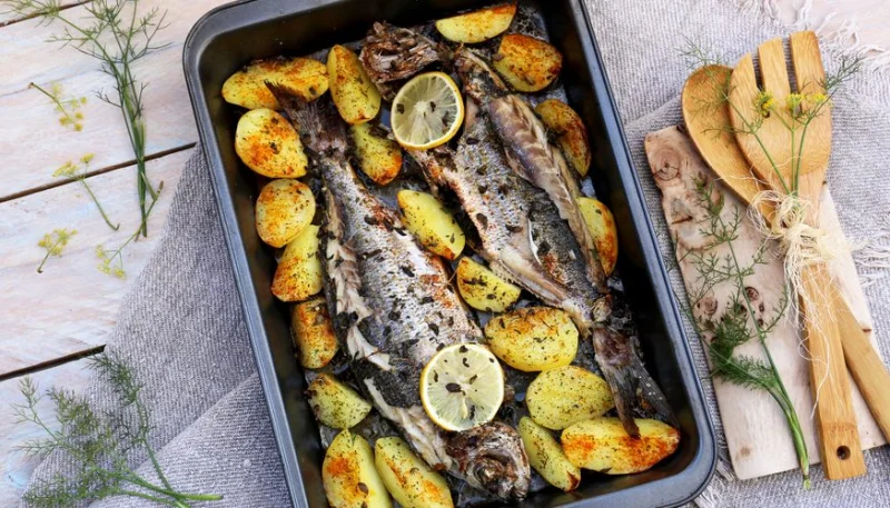 Poissons entiers au four