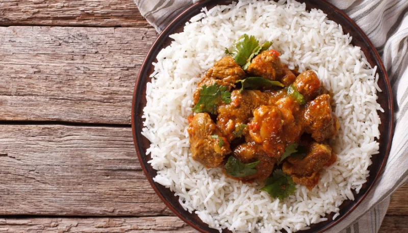 Poulet aux épices et à la pastèque