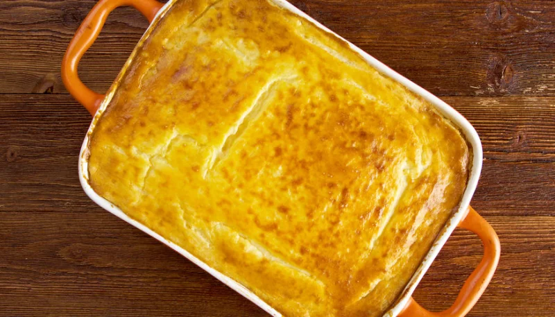 Purée de pommes de terre et poireaux gratinée au fromage