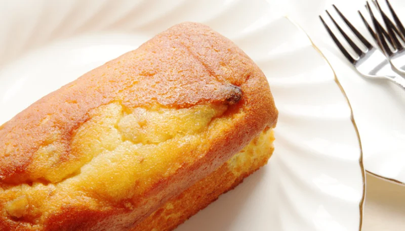 Quatre-quarts aux pommes