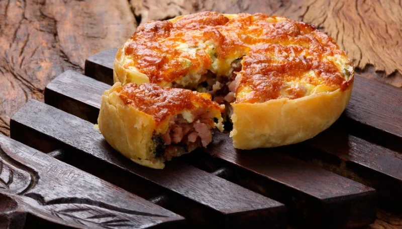 Quiche au boudin et aux pommes