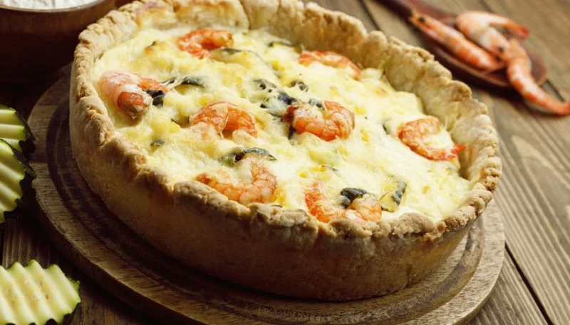 Quiche aux crevettes, courgettes et curry