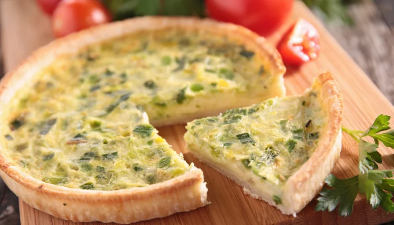Quiche aux poireaux et à la mozzarella
