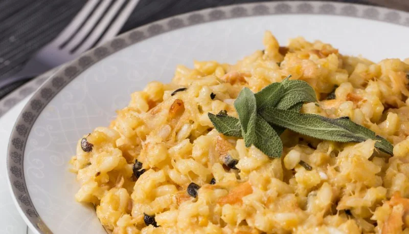 Risotto au saumon et crème de parmesan