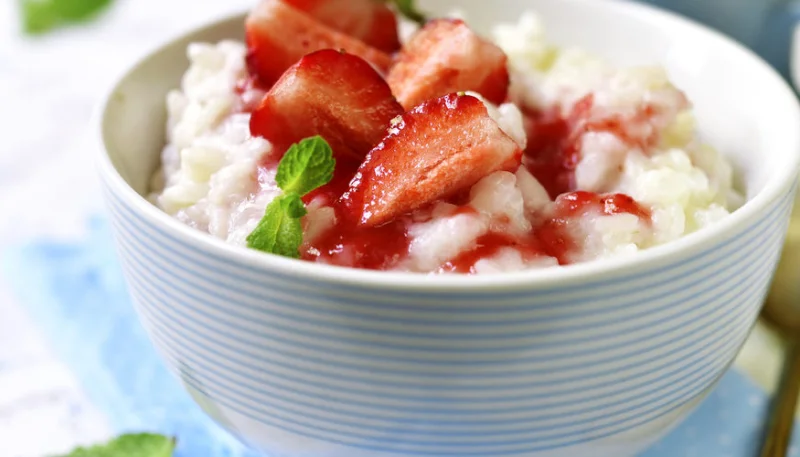 Riz au lait fraise-rhubarbe