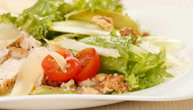 Salade César au lapin