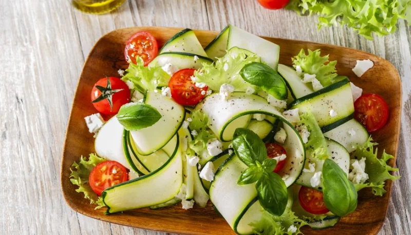 Salade de courgettes et feta