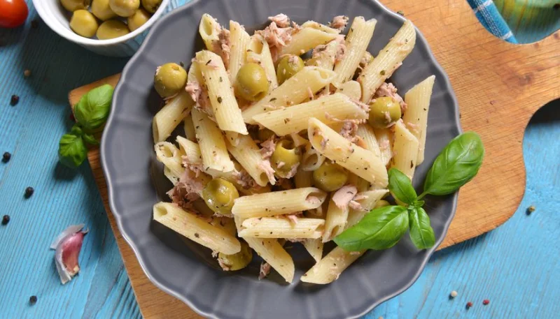 Salade de pâtes au thon