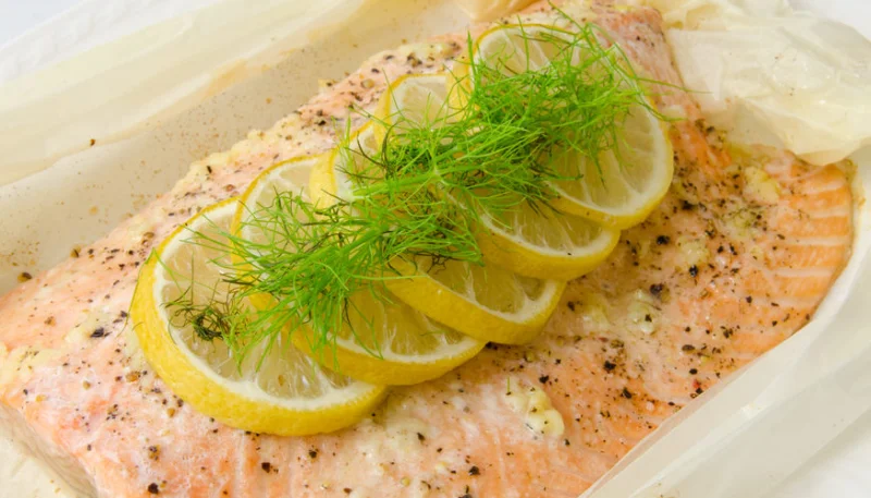 Saumon en papillote au fenouil