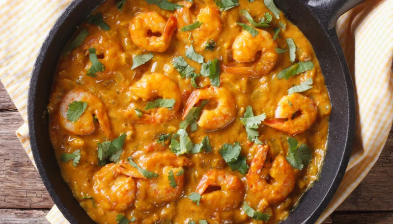 Sauté de gambas au curry
