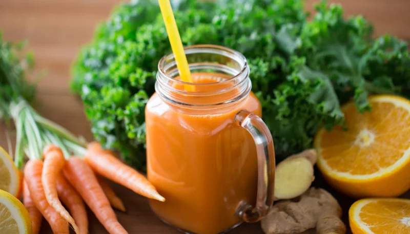 Smoothie à l'orange et à la carotte